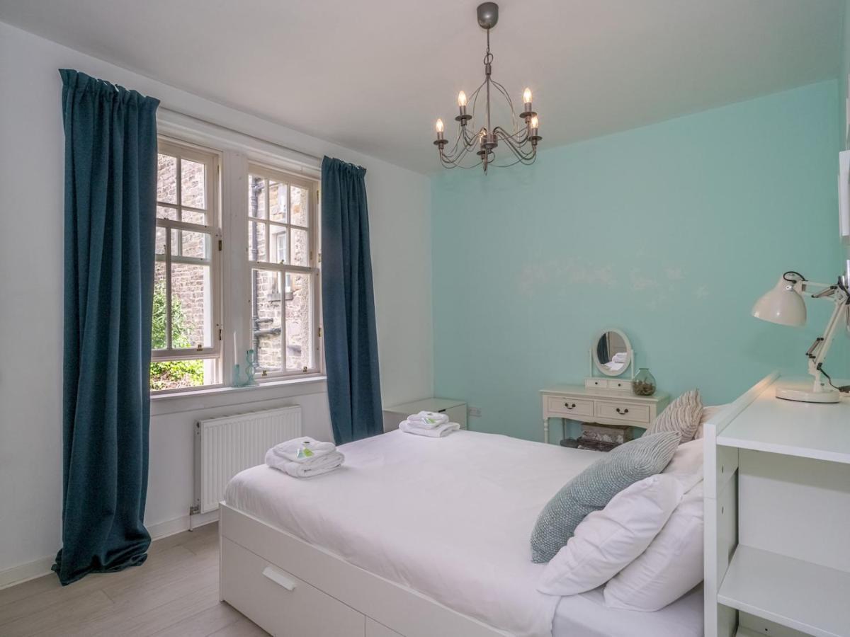 Pass The Keys Central Spacious Flat At Royal Mile Edinburg Exteriör bild